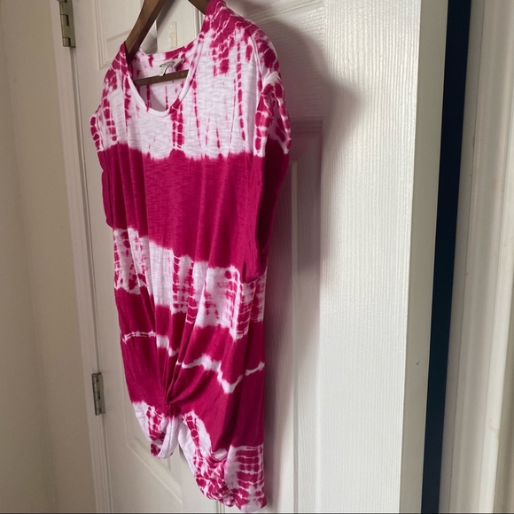 Lucky Brand tie dyed faux knot front t womens size medium pink short sleeve - Picture 3 of 4